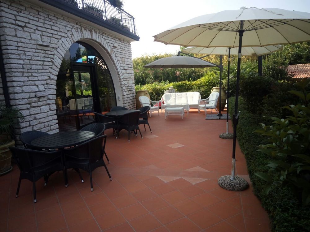 Hotel Oceano Пескьера-дель-Гарда Экстерьер фото